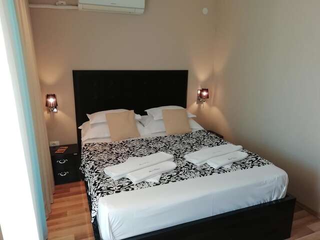 Апартаменты Apartments and Rooms Grand Palazzo Будва-35